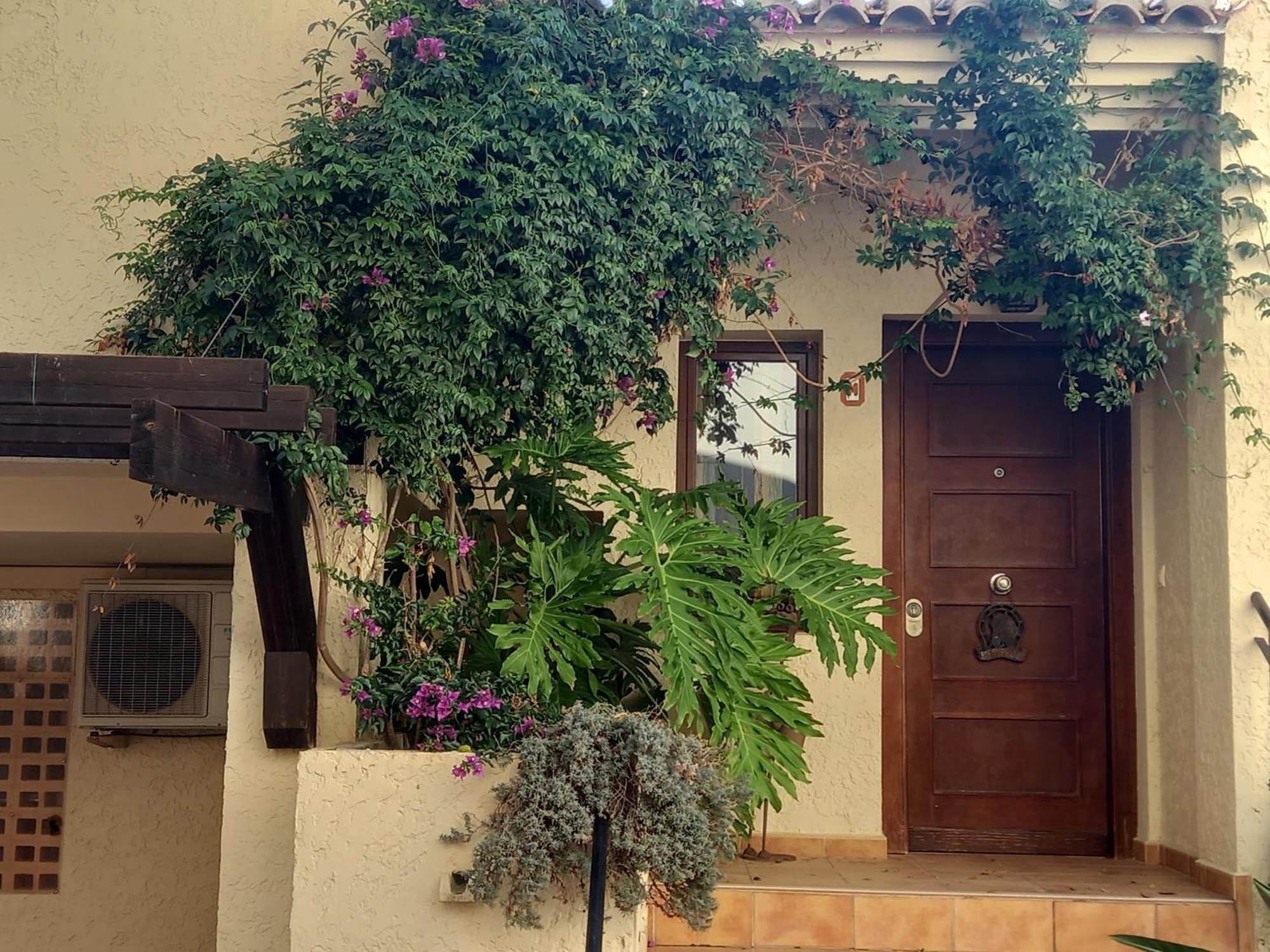 Townhouse Los Olivos M 알테아 외부 사진