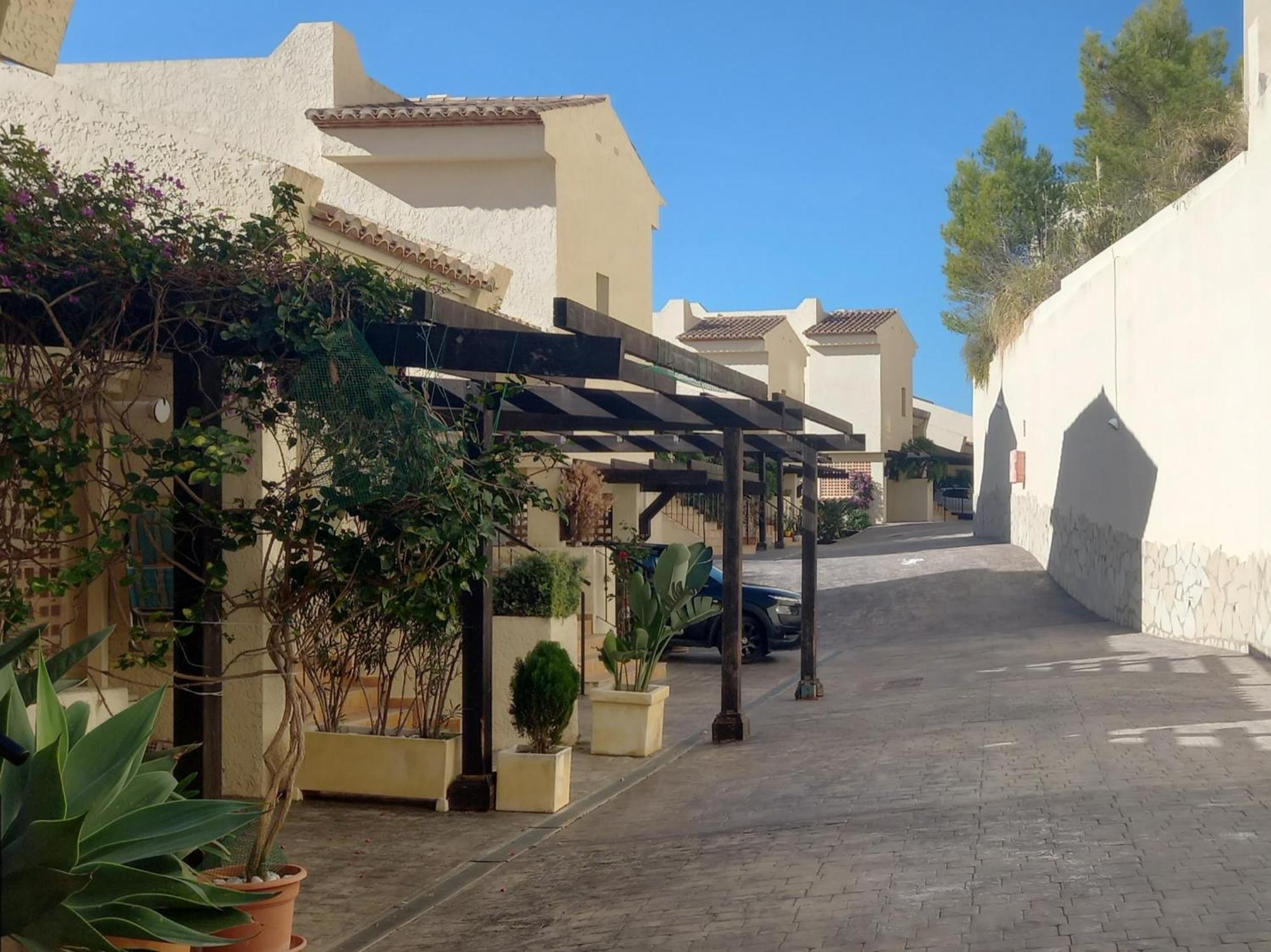 Townhouse Los Olivos M 알테아 외부 사진